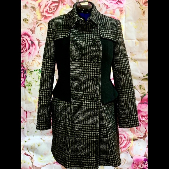 Betsey Johnson Jackets & Blazers - Betsey Johnson Black and Gray Tweed Houndstooth Coat